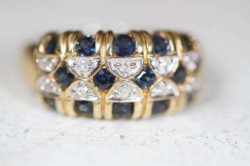 HIGH KARAT!!! 14KT SOLID GOLD SAPPHIRE AND DIAMOND RING SIZE 6 5,2 GRAMS !!!!! STUNNING !!!!