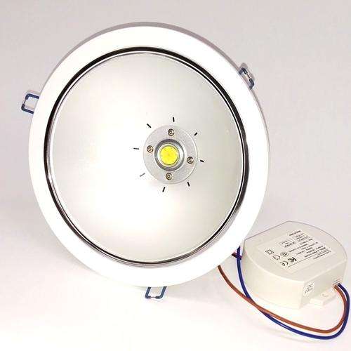 LED 30W High Powered Down Light â Moving Sale - 2 item lot