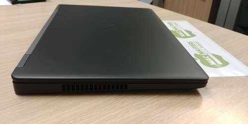 DELL E5570, I7-6600U, 16GB, 256GB SSD,FHD