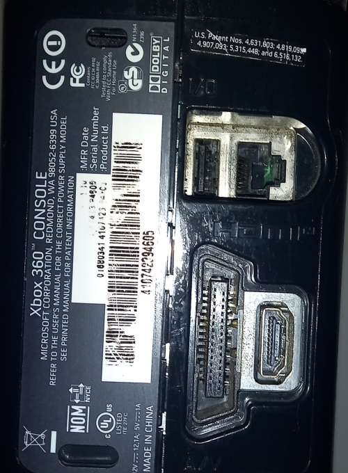 X Box 360 incl cable and 2 controllers