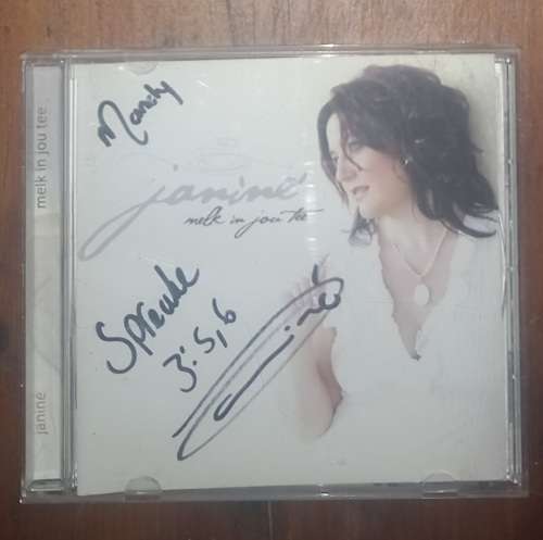 Janine CD melk in jou tee