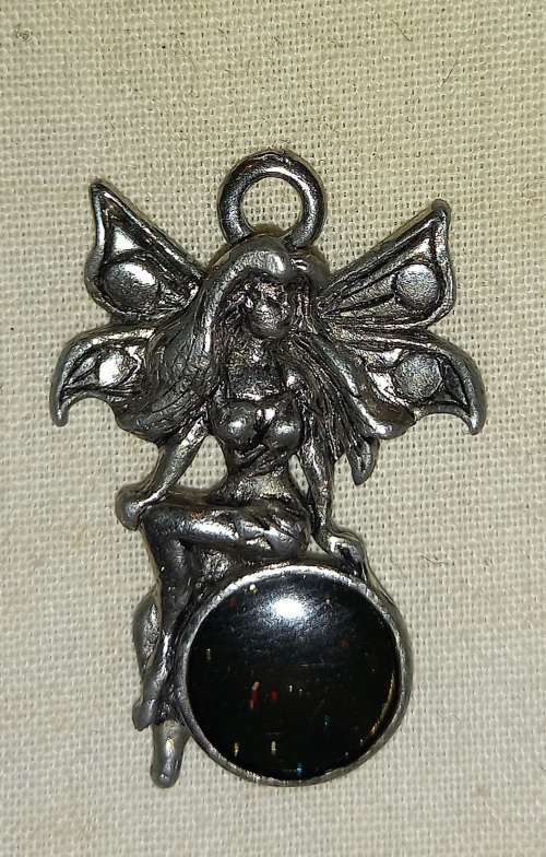 Fairy pendant 3 x 2 cm