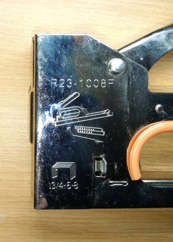 Staple gun R23-1008F