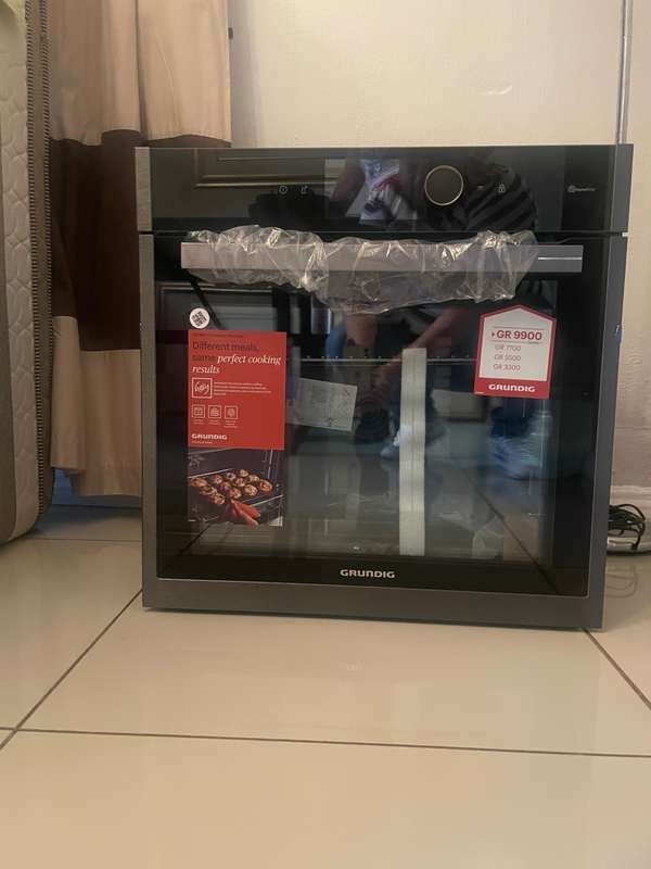 Grundig 600mm Smartaero Built In Oven Gebm19600dxhi