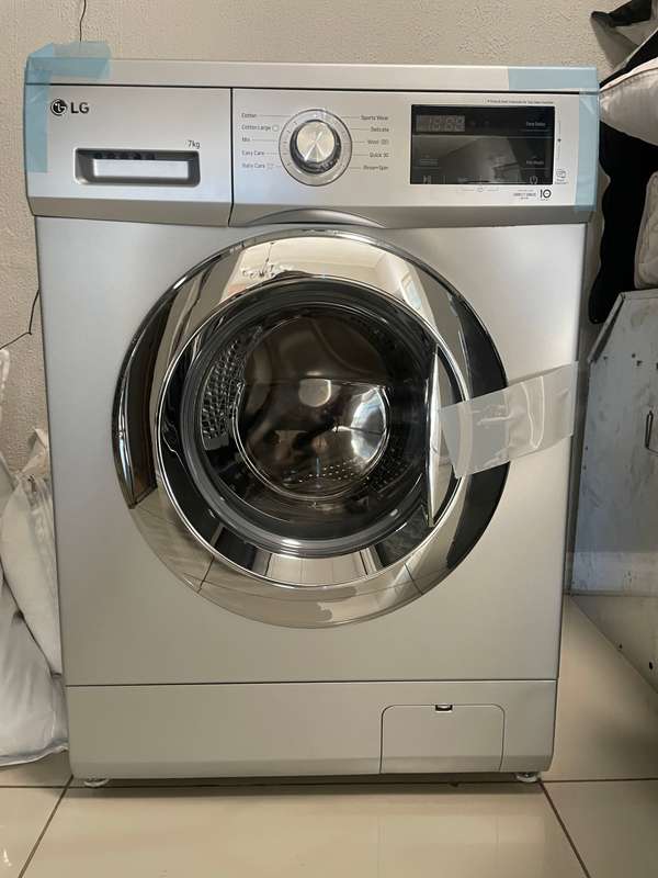 LG 7KG Silver Front Loader FHOJ3HDP5P