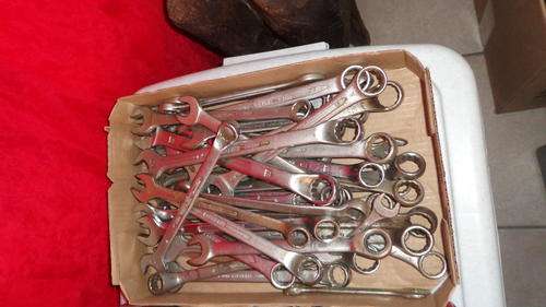 390 spanners and 95 sockets size 6 to 33