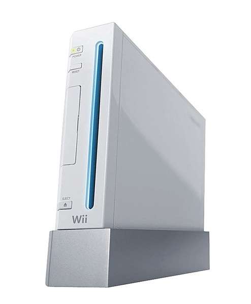 Nintendo Wii + 2 games Jillian Michaels fitness and wii fit + remote + numchack +pouch for remote