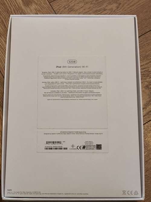 Apple iPad 32GB 8th GEN Like New In Box Complete Space Grey
