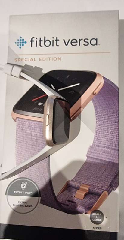 Fitbit Versa Special Edition - Complete