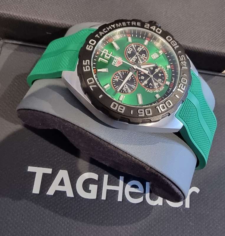 Tag Heuer F1 Chronograpgh 43mm CAZ1010AP.FT8056 2023 GREEN - COMPLETE - MINT!
