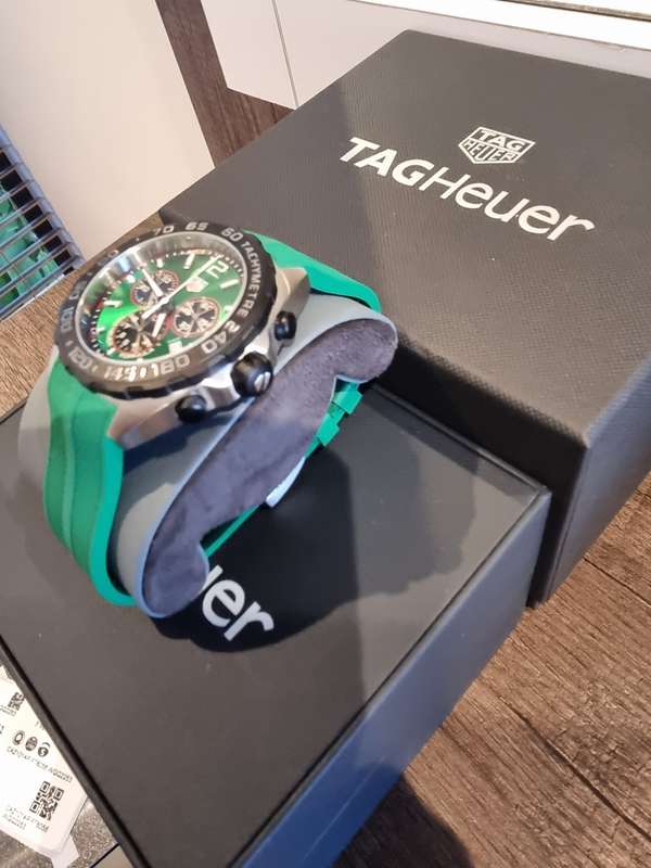 Tag Heuer F1 Chronograpgh 43mm CAZ1010AP.FT8056 2023 GREEN - COMPLETE - MINT!