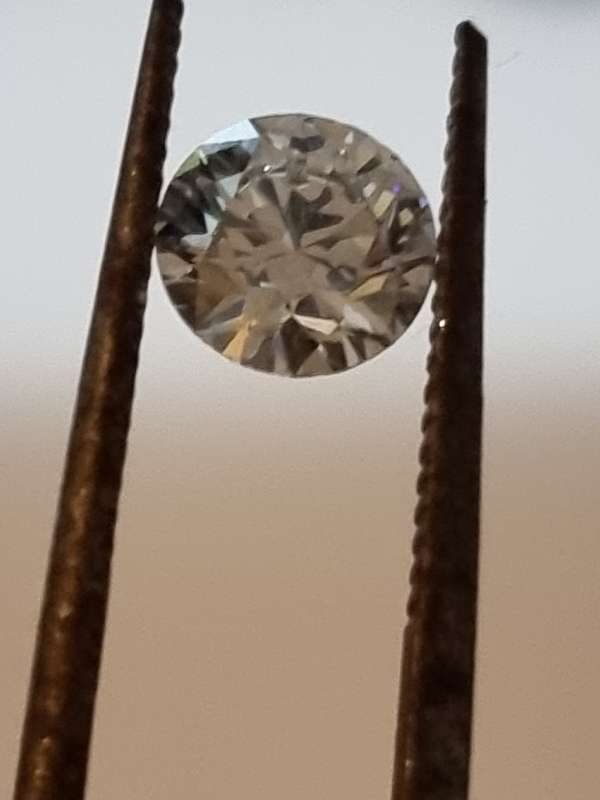 1.52ct Brilliant Round LG Diamond Certified Colour E VS2 Clarity