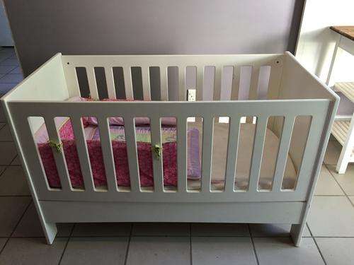 Classic Baby Cot / Bed from Treehouse