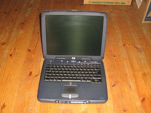 HP OmniBook XE3 Laptop