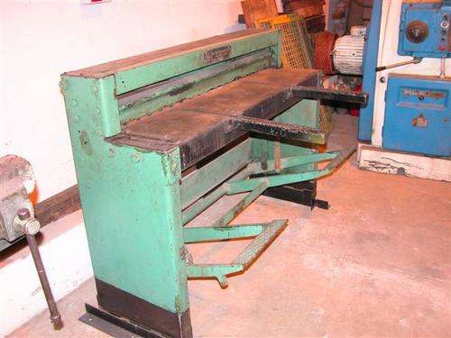 Metal Working Treadle Guillotine