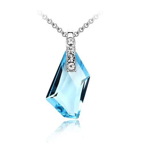 Fashion Crystal Pendant Necklace Fashion Jewellry***value R799***
