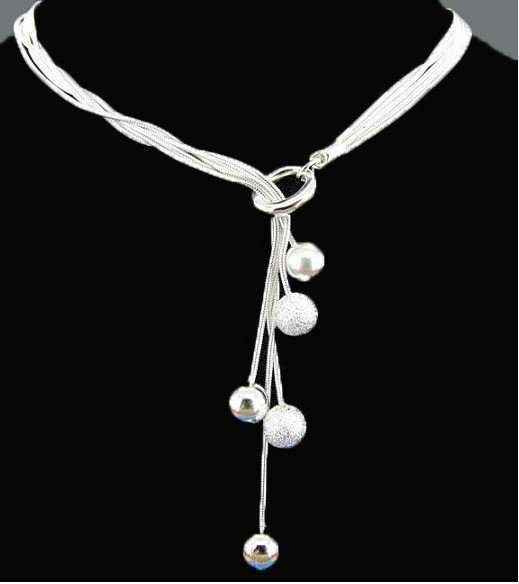 Small O Hanging Ball 925 Silver Necklace**MSRP R971**