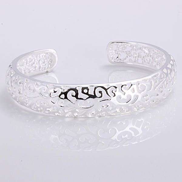 Silver Bangle, Nickle free antiallergic***Value R1143***