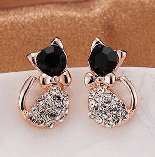 Fashion beautiful Betsey Johnson Cat Stud Earrings