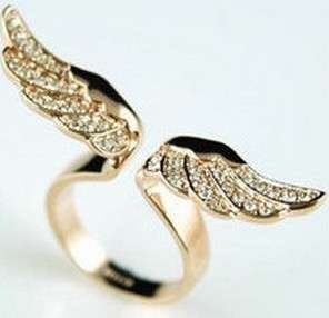17mm size Exquisite Rhinestone angel wing Ring Jewelry for women