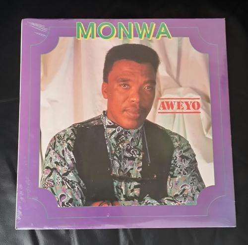 MONWA  "AWEYO"
