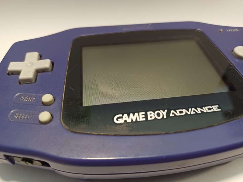 Gameboy Advance (Purple) *Missing Battery Cover*