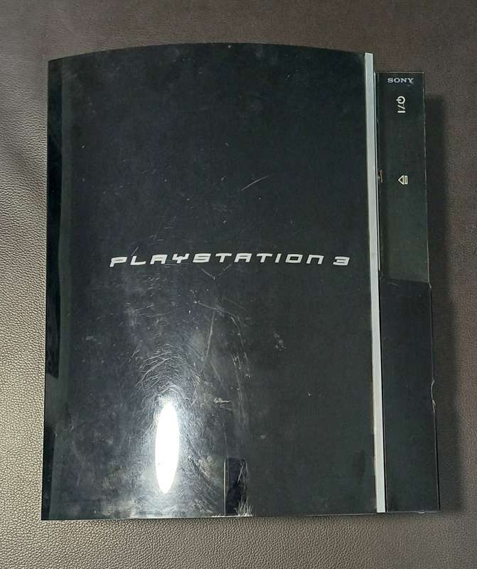 PS3 Backwards compatible version CECHC04 (Read description)