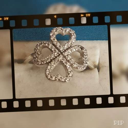 Pandora Ring