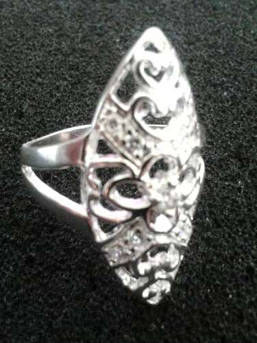 New item !! 925 silver filled women's ring