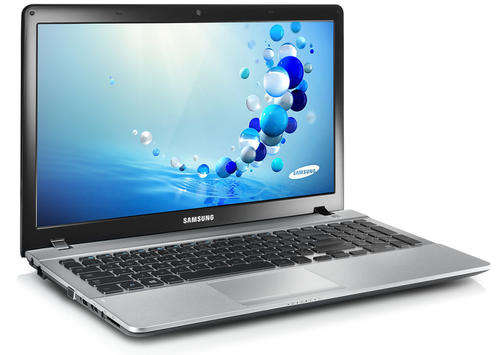 Cheap  Samsung  NP300E5E  I5.6"  4GB 320GB Like New