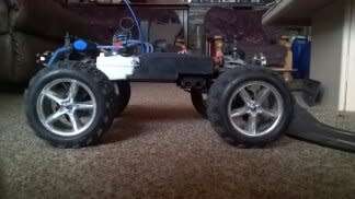 Traxxas Revo 2.5R Nitro Car( 2 stroke)