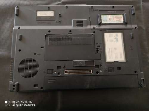 HP Compaq Laptop , Cracked Screen