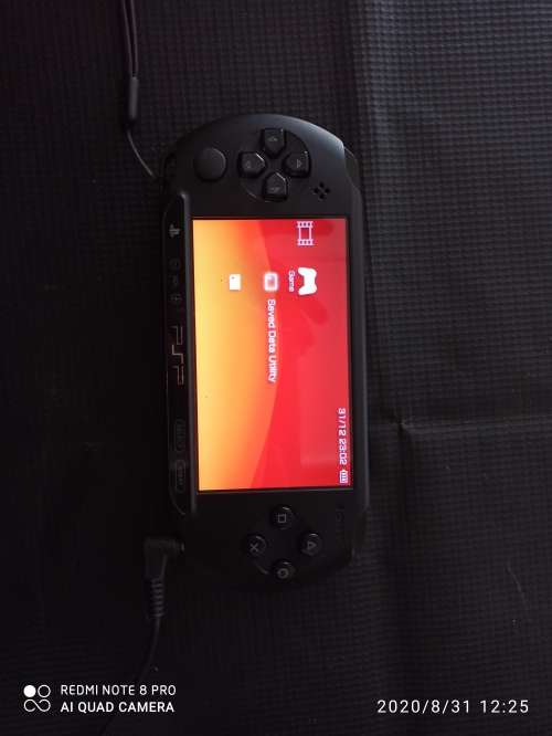 *** Boxed PSP Street***6 Games***Game pouch and PSP pouch*** Charger***Price Drop !!!***