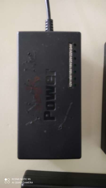 6 x Laptop Chargers for the Price of One *** Untested , sold as is***