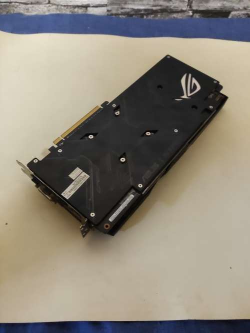 Asus ROG Strix RX580 8GB GDDR5 Graphics Card**HDMI**RGB Lights Faded a bit**256Bit
