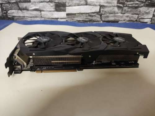 Asus ROG Strix RX580 8GB GDDR5 Graphics Card**HDMI**RGB Lights Faded a bit**256Bit