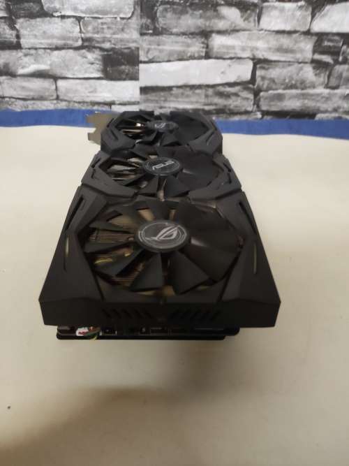 Asus ROG Strix RX580 8GB GDDR5 Graphics Card**HDMI**RGB Lights Faded a bit**256Bit