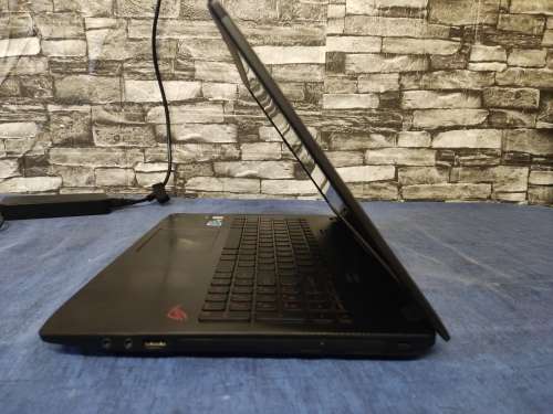 Asus ROG G552V Gaming Laptop**i7 6700HQ**Nvidia GTX960m 2GB**16GB Ram**SSD+HDD