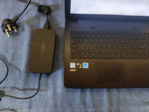 Asus ROG G552V Gaming Laptop**i7 6700HQ**Nvidia GTX960m 2GB**16GB Ram**SSD+HDD
