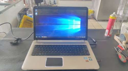 HP DV7 Quad Core i7 ***AMD HD6770m 2GB graphics card*** Sold for spares or repair