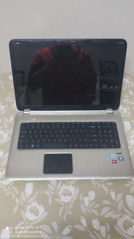 HP DV7 Quad Core i7 ***AMD HD6770m 2GB graphics card*** Sold for spares or repair
