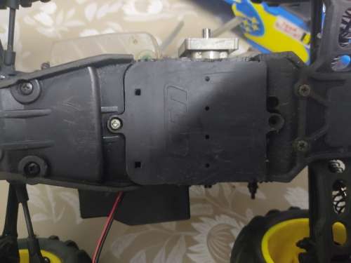 CEN 2.5cc Nitro RC Car**Untested**2 Remotes included , hard shell Subaru Body