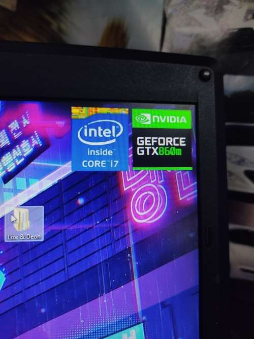 17 Inch Gaming Beast**Quad Core i7**GTX860m 2GB Graphics card**8GB Ram**500GB HDD**Read the ADD