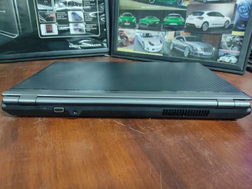 17 Inch Gaming Beast**Quad Core i7**GTX860m 2GB Graphics card**8GB Ram**500GB HDD**Read the ADD