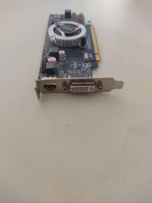 Gigabyte AMD Radeon HD5450 Low Profile card (Bracket I have Covers HDMi Port) Working