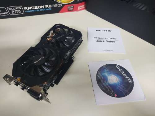 **BOXED**4GB Graphics Card**Gigabyte G1 GAMING Windforce Super Over Clock Radeon R9 380X