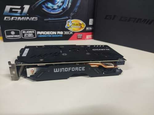 **BOXED**4GB Graphics Card**Gigabyte G1 GAMING Windforce Super Over Clock Radeon R9 380X