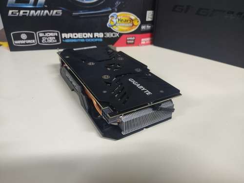 **BOXED**4GB Graphics Card**Gigabyte G1 GAMING Windforce Super Over Clock Radeon R9 380X