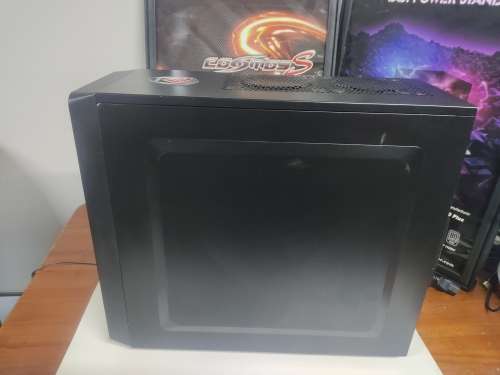 Intel Core i7 Gaming PC**Nvidia 2GB GPU**8GB Ram**1000GB Barracuda HDD**Magnum PRO PSU