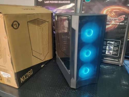 **Intel core i7**AMD HD8490 Graphics Card**8GB Ram**Asus Motherboard**Antec Gaming Case**